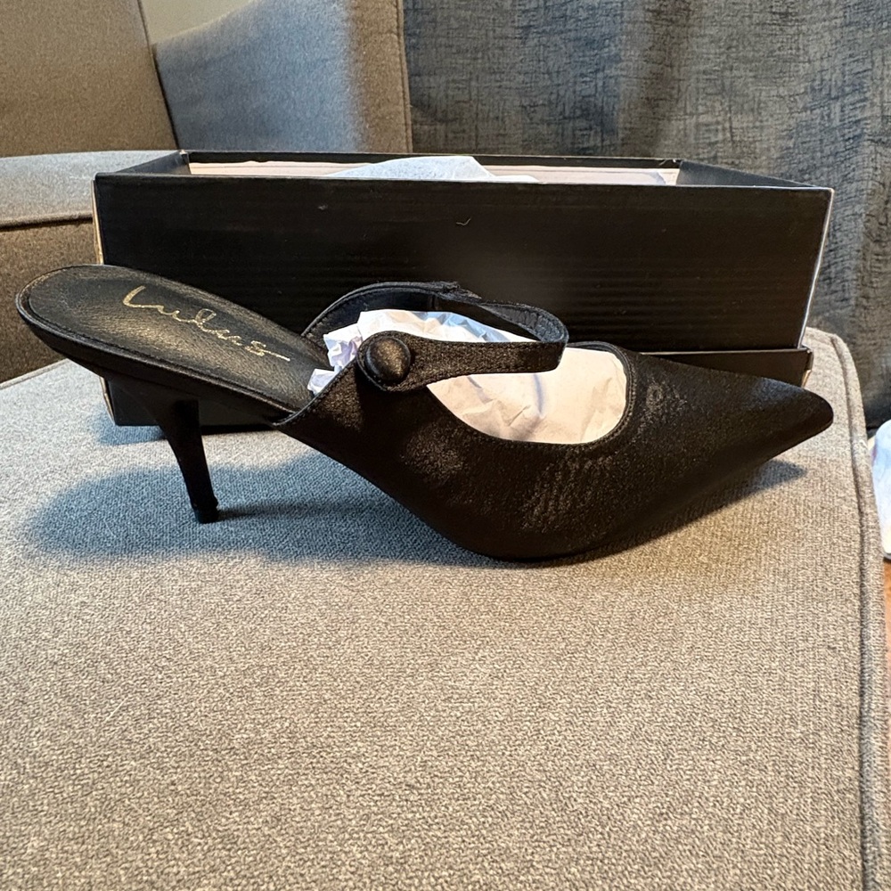 Lulus Bristel Black Satin Heels - Size 9